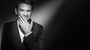 Rémy Magicien, magicien à Issy-les-Moulineaux