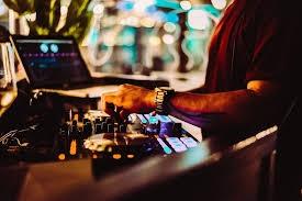 DJ Gold-One - photo 4