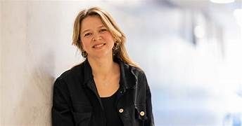 Cécile Mollon-Deschamps - photo 1