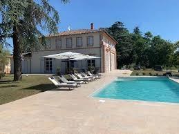 Domaine de La Terrasse, hôtel à Lacourt-Saint-Pierre