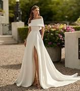 Wind's Mariage, vêtement à Rivery