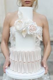 LB Cake Design - photo 1